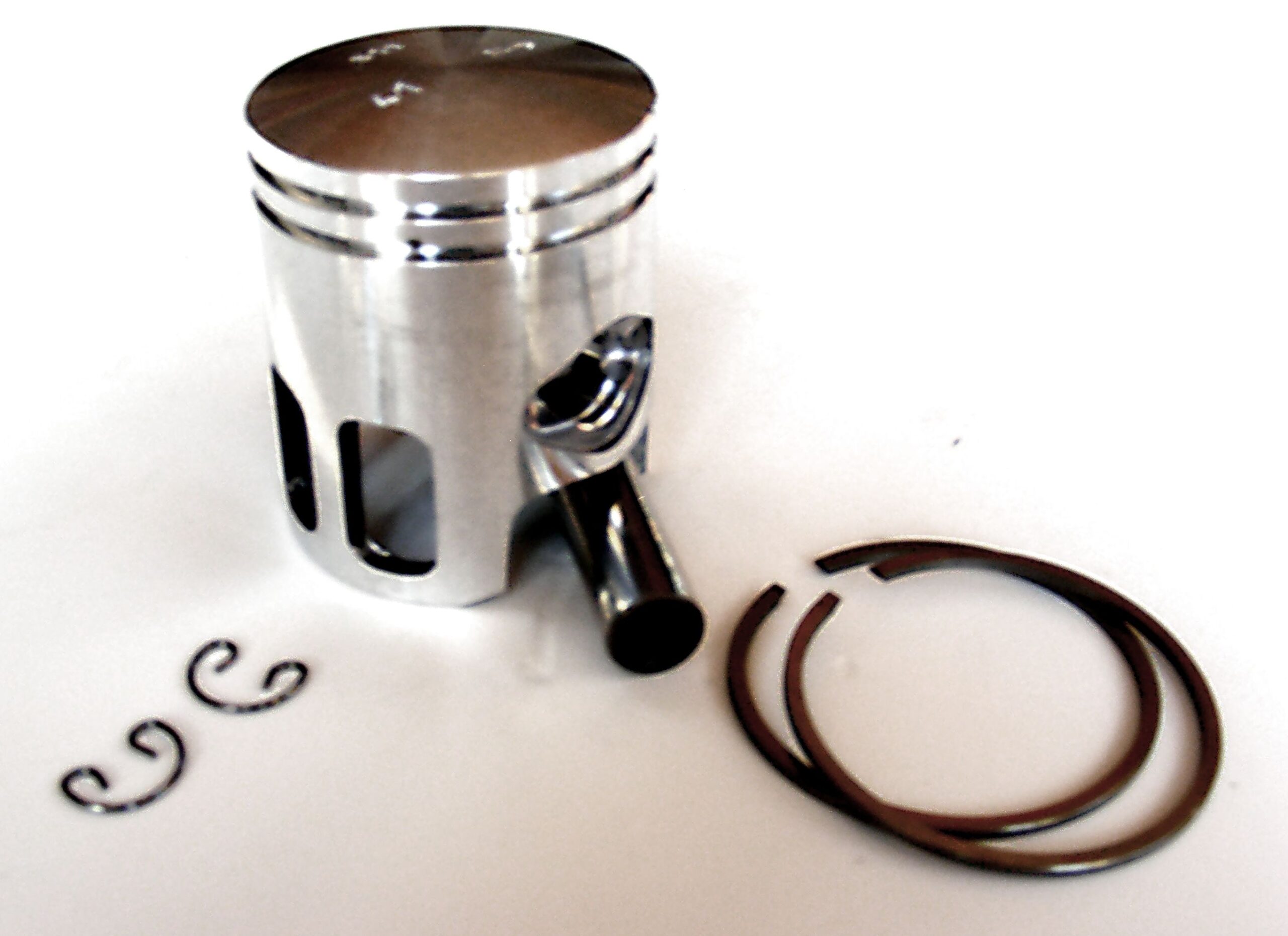 Piston CPI-KEEWAY fara ferestre Ø 40.5 4 Piston CPI-KEEWAY fara ferestre Ø 40.5-0