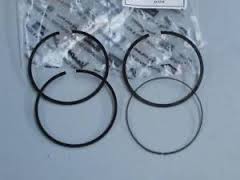 Segmenti Aprilia Piaggio Gilera 200 250cc 4T 72mm 843228 6 Set segmenti Piaggio , Gilera 200-250 cc 4T-0