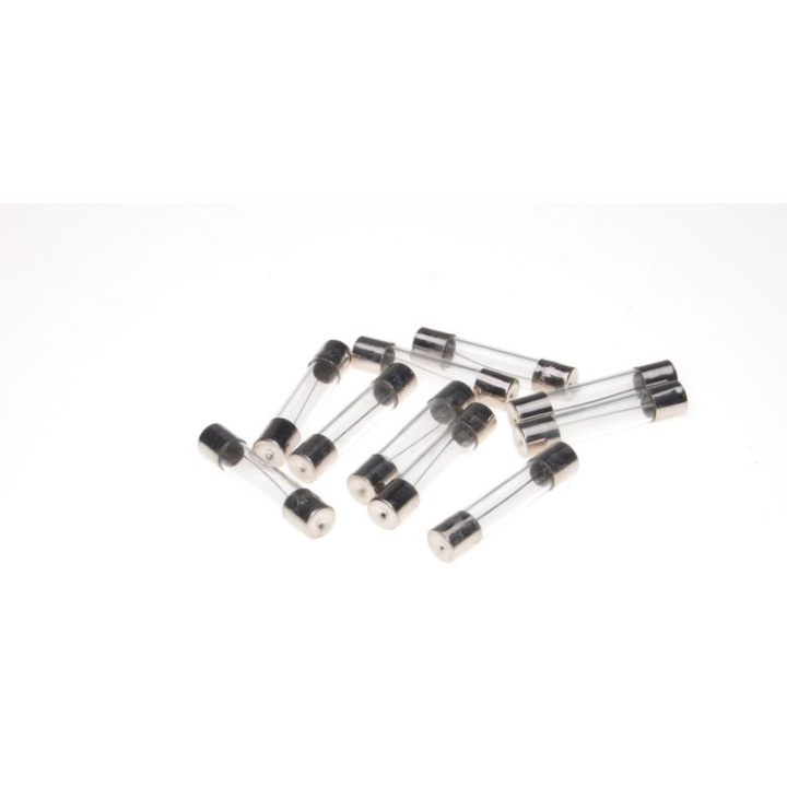 Siguranțe fuzibile din sticlă 15A 6×30 mm – Set 10 bucăți Siguranțe fuzibile din sticlă 15A 6×30 mm – Set 10 bucăți